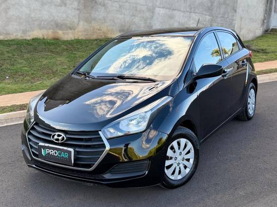 HYUNDAI HB20 1.0 COMFORT 12V FLEX 4P MANUAL HYUNDAI HB20 1.0 COMFORT 12V FLEX 4P MANUAL